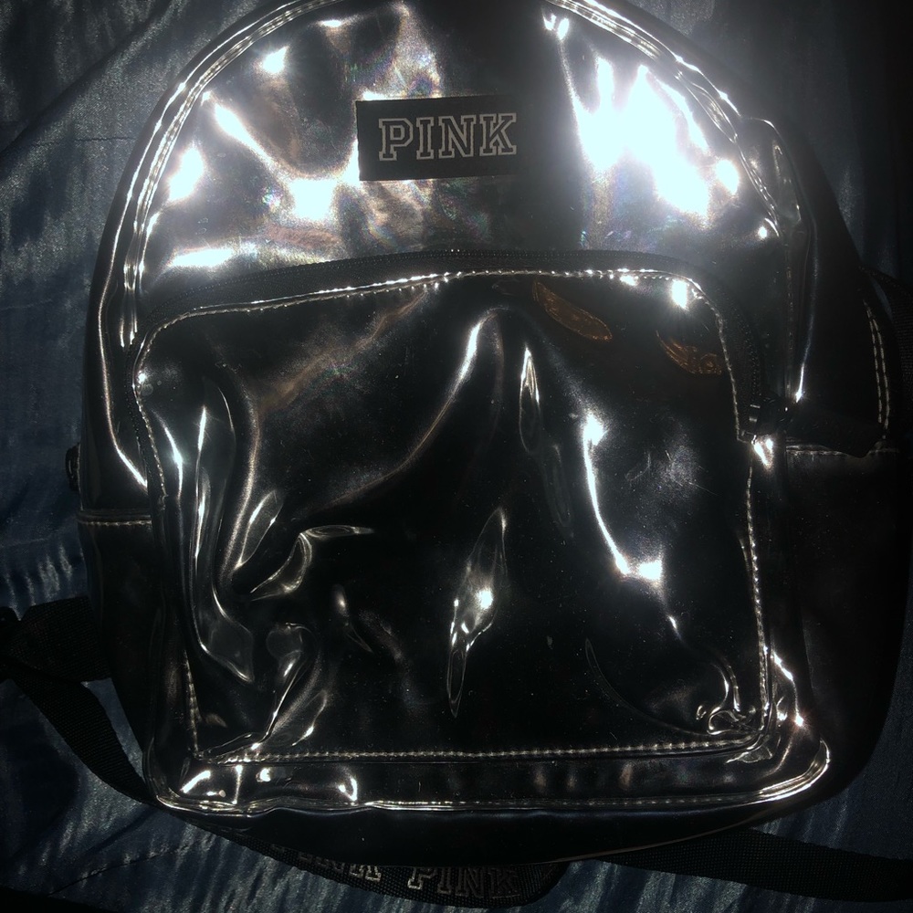 PINK VS BACKPACK